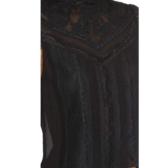 COPY - Alice & Olivia Victorian Mixed Lace Top - Picture 4 of 5